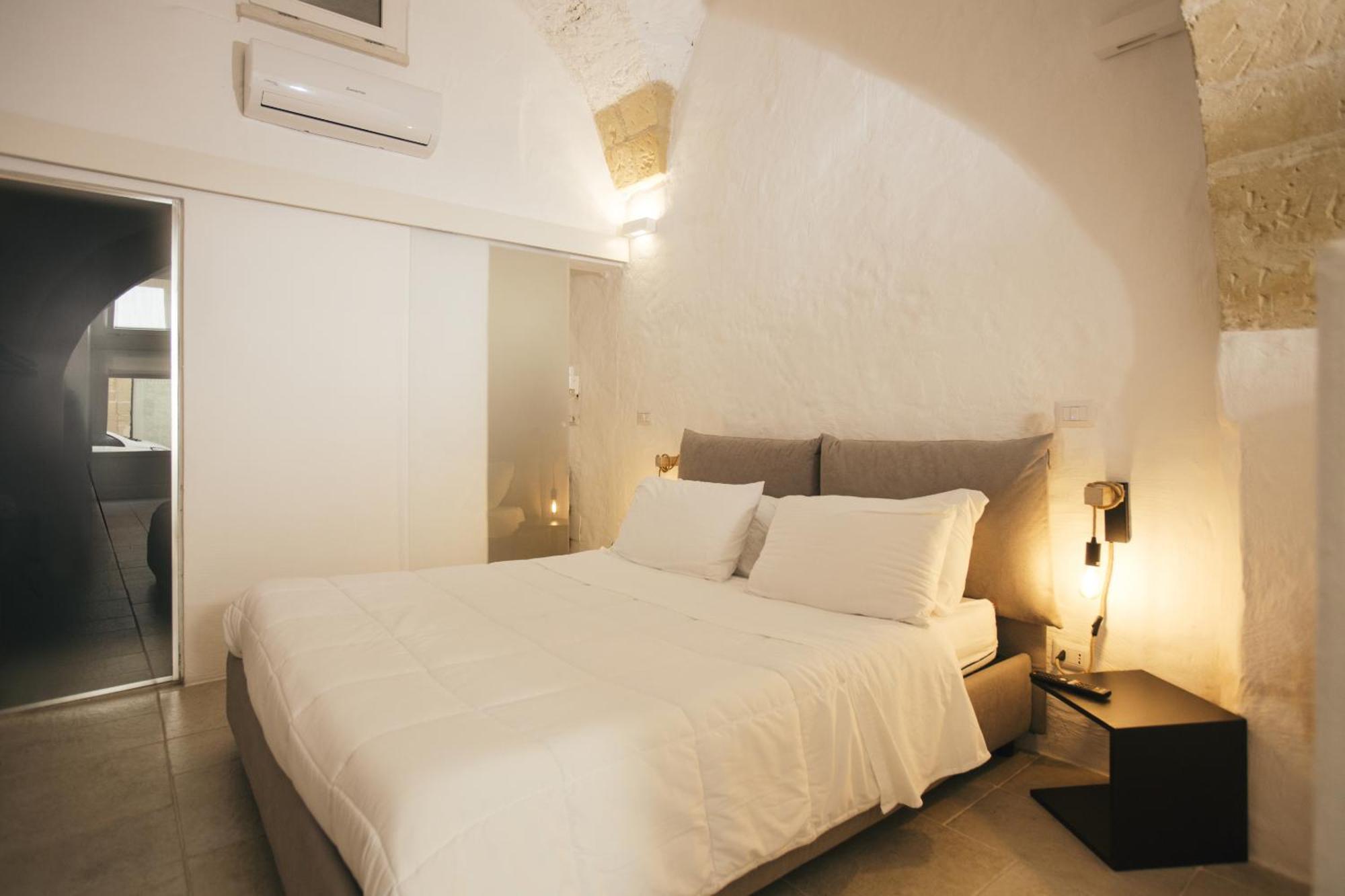 Mediterranee Suite Lecce Buitenkant foto